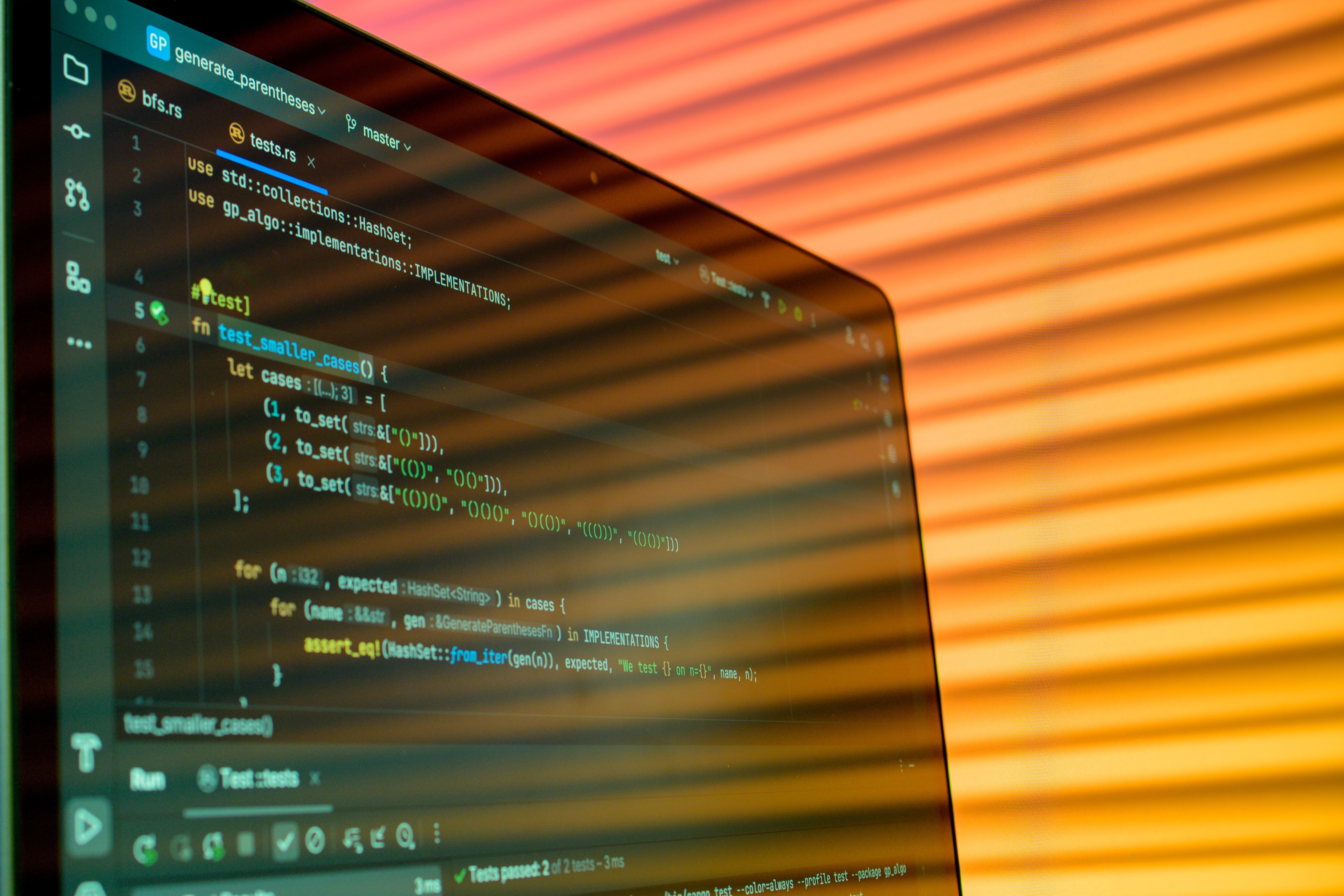 A New Wayland Desktop Environment for Linux Brings Back Skeuomorphic Design